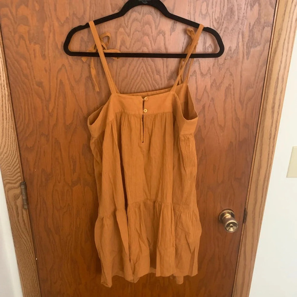 Loft Beach Dress - Picture 8 of 8